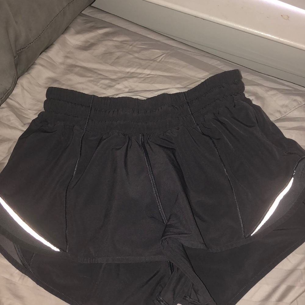 Lululemon Athletica Hotty Hot shorts